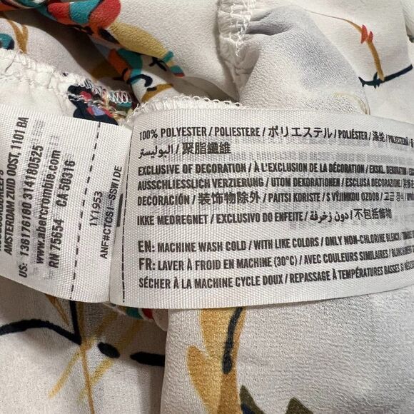 Abercrombie & Fitch Peplum Long Sleeve Blouse W/Butterflies Size Small - Picture 9 of 9